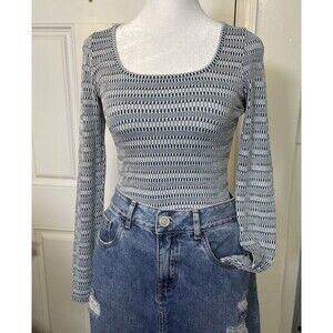 Caution to the Wind Women's Blue & White Striped Long Sleeve Top Small Stretchy